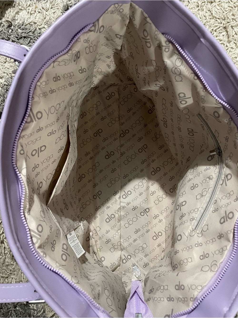 ALO Yoga Lilac Mesh Tote Bag for Women - Picture 3 of 3